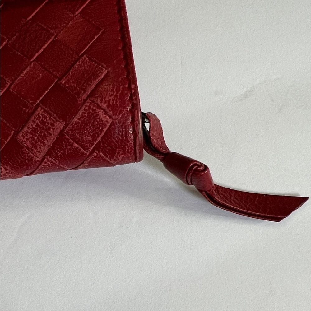 Bottega Veneta Red Woven Wallet - Picture 3 of 11